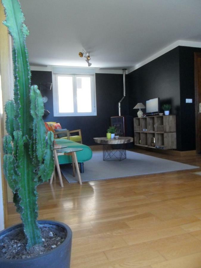 Bienvenidos A Vuestra Casa! Apartman Sansoáin Kültér fotó